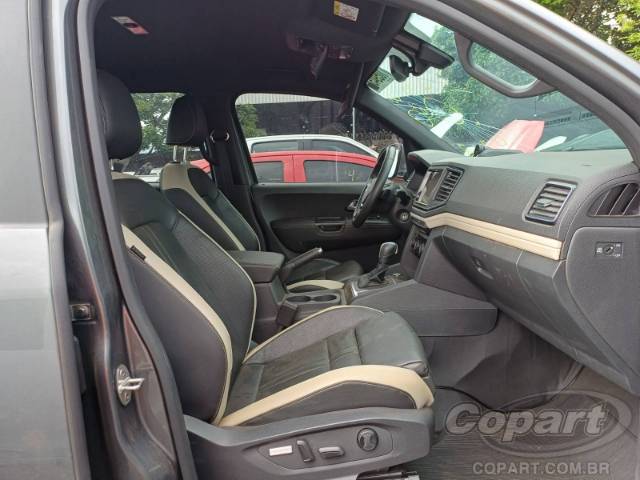 2025 VOLKSWAGEN AMAROK 