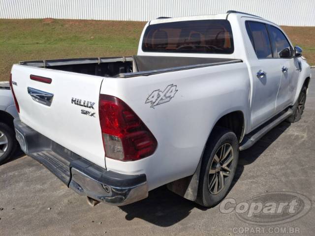 2016 TOYOTA HILUX CD 