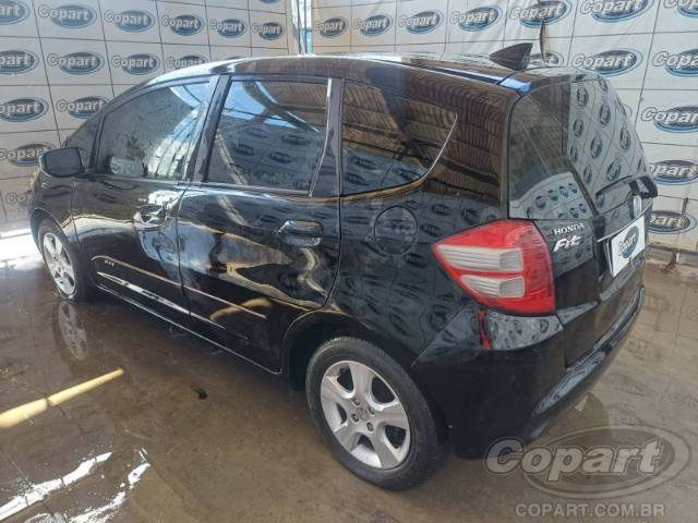 2011 HONDA FIT 
