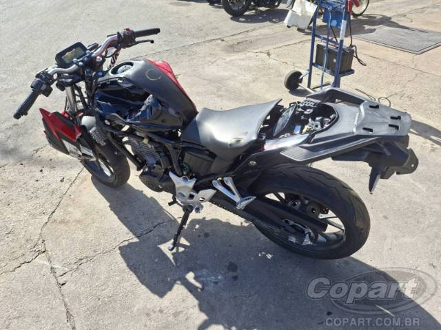 2024 HONDA CB 300F 