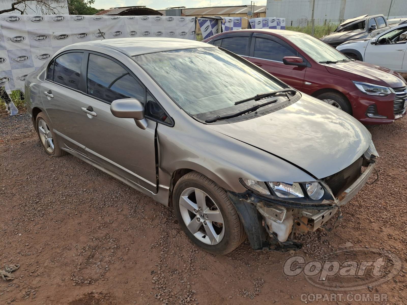 Veículo Honda Civic Honda Civic LXS 1.8 16V 2007 Colisão Frontal 2007 em leilão