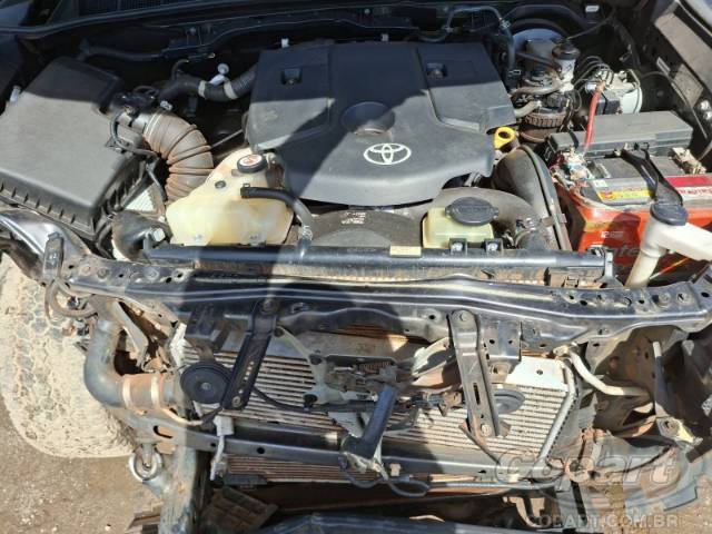 2019 TOYOTA HILUX CD 