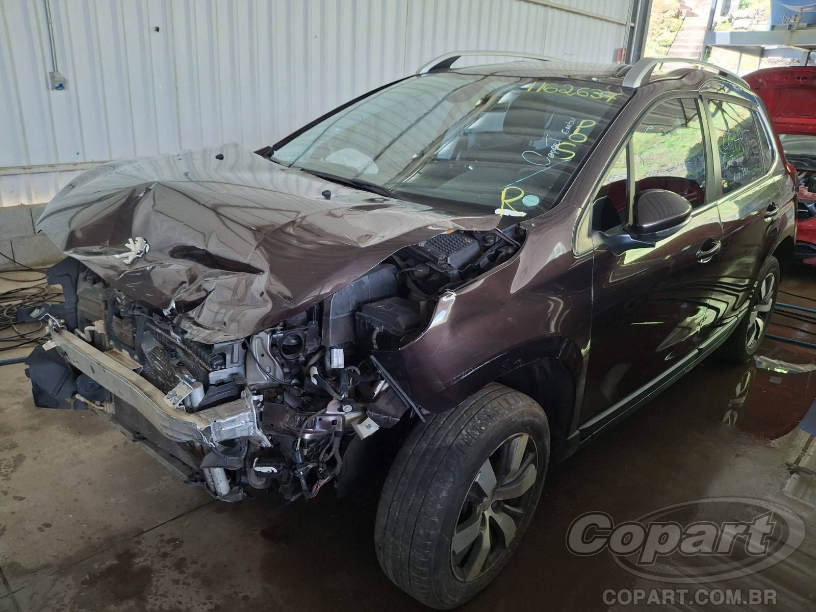 Foto 2: 2018 PEUGEOT 2008