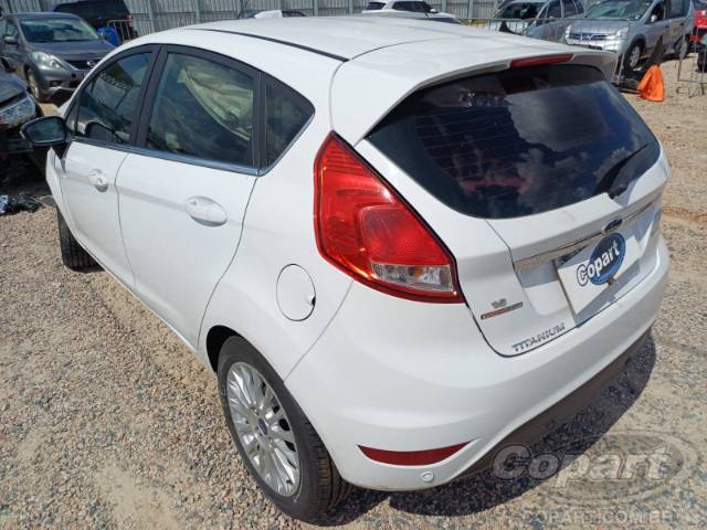 2015 FORD FIESTA 