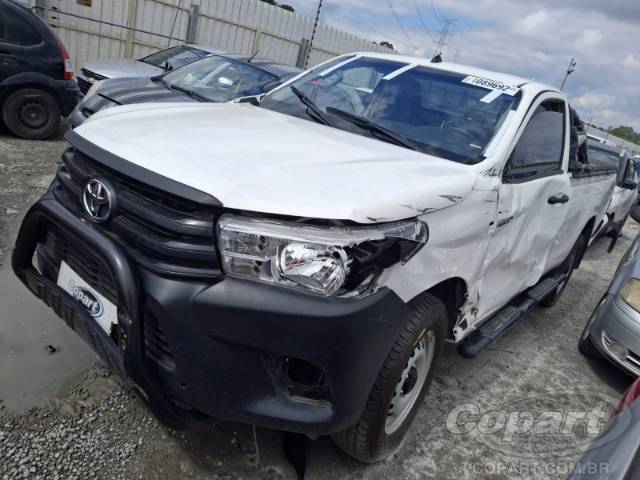 2025 TOYOTA HILUX CS 