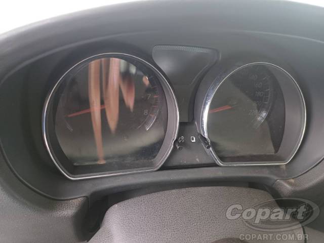 2021 NISSAN VERSA V-DRIVE 