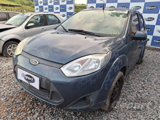 2011 FORD FIESTA 