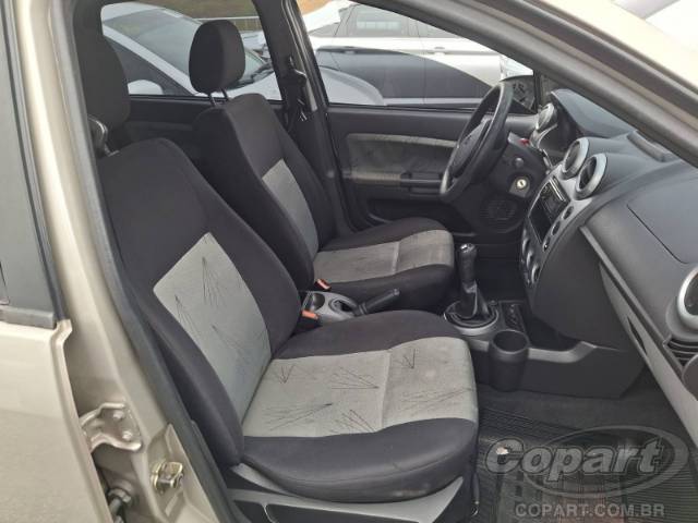 2008 FORD FIESTA 