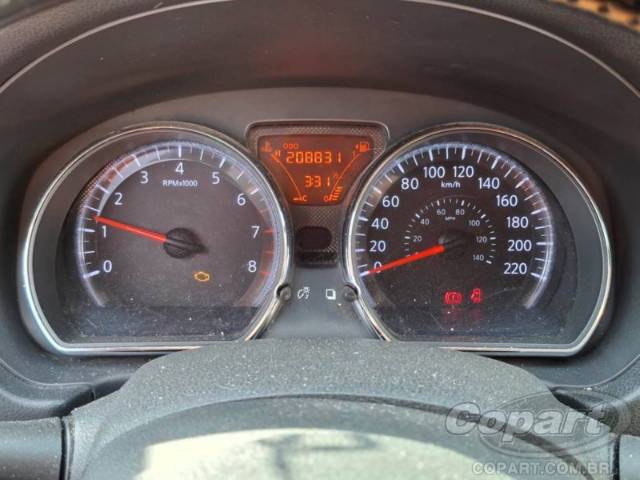 2014 NISSAN VERSA 