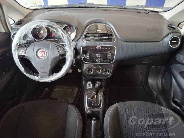 2015 FIAT PUNTO 