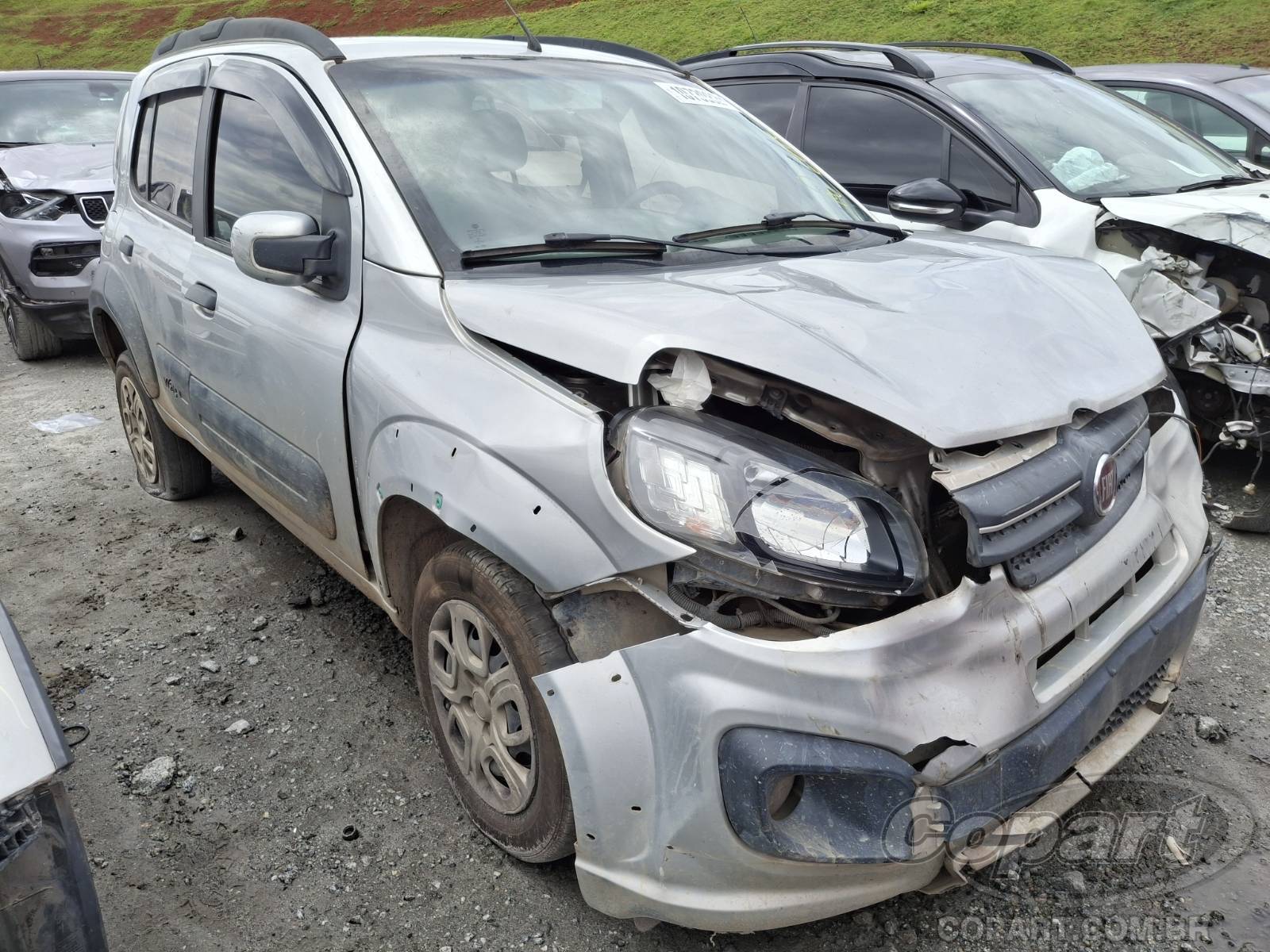 Fiat Uno Way 1.3 Firefly 2017 Colisão Frontal