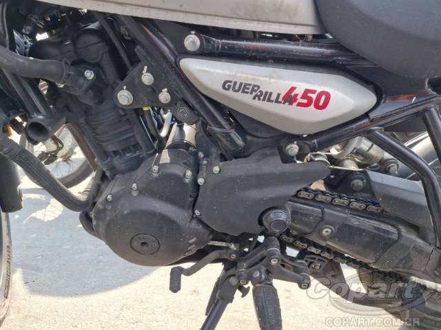 2026 ROYAL ENFIELD Guerrilla 