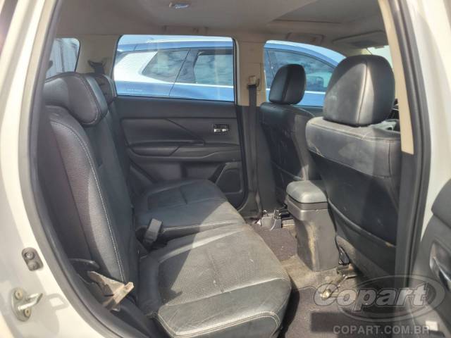 2014 MITSUBISHI OUTLANDER 