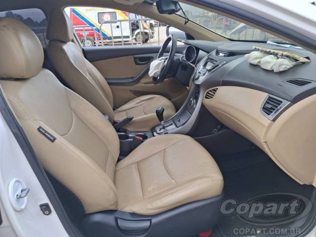 2013 HYUNDAI ELANTRA 