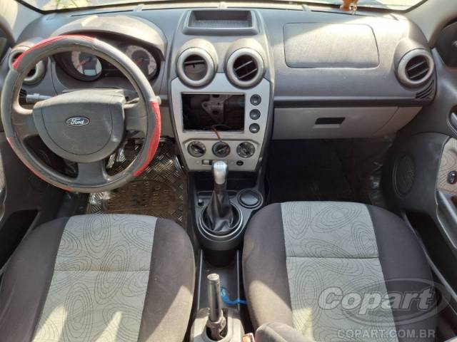 2010 FORD FIESTA SEDAN 