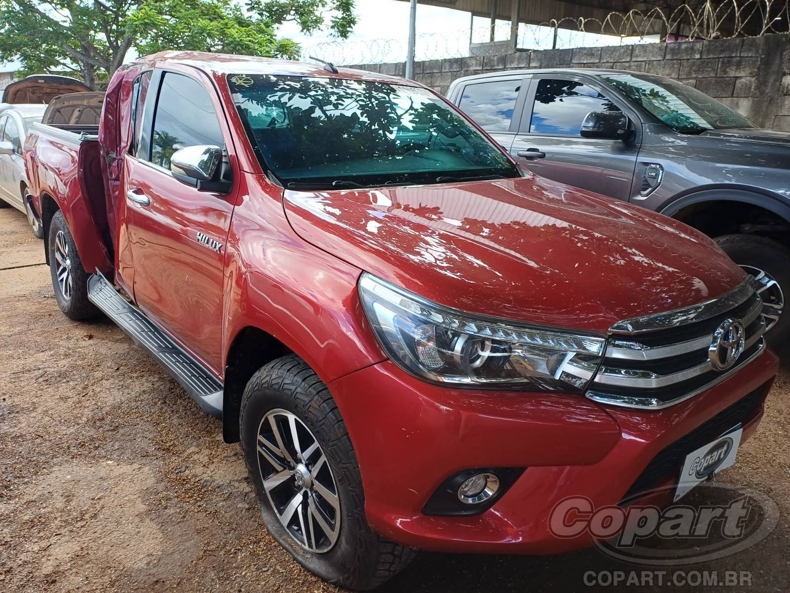 Veículo Toyota Hilux Toyota Hilux CD 2.8 D-4D Turbo 2016 2016 em leilão