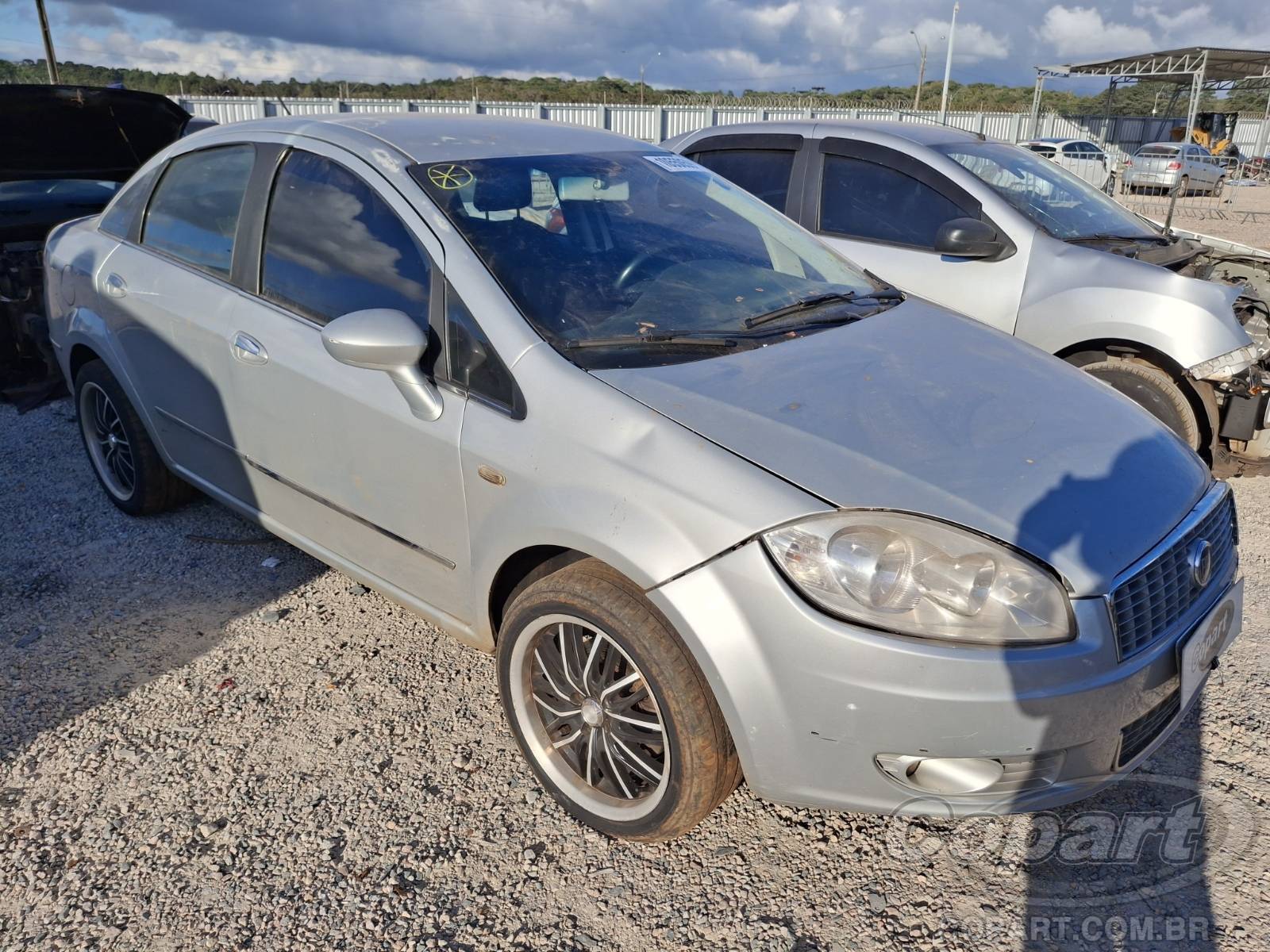 Veículo Fiat Linea FIAT LINEA LX 1.9 16V 2010 2010 em leilão