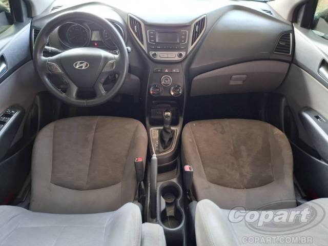 2016 HYUNDAI HB20S 