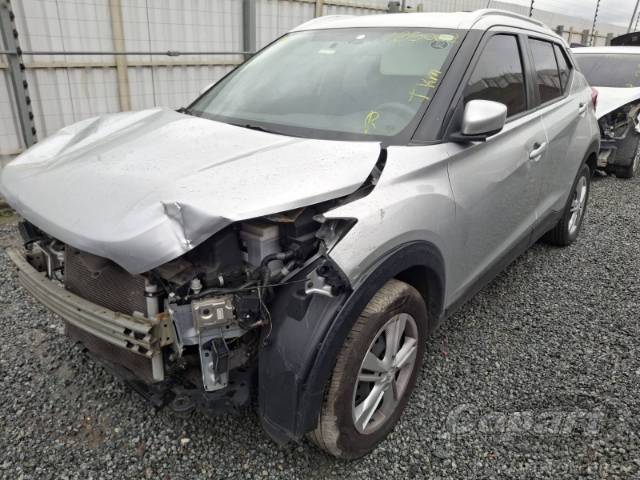 2019 NISSAN KICKS 
