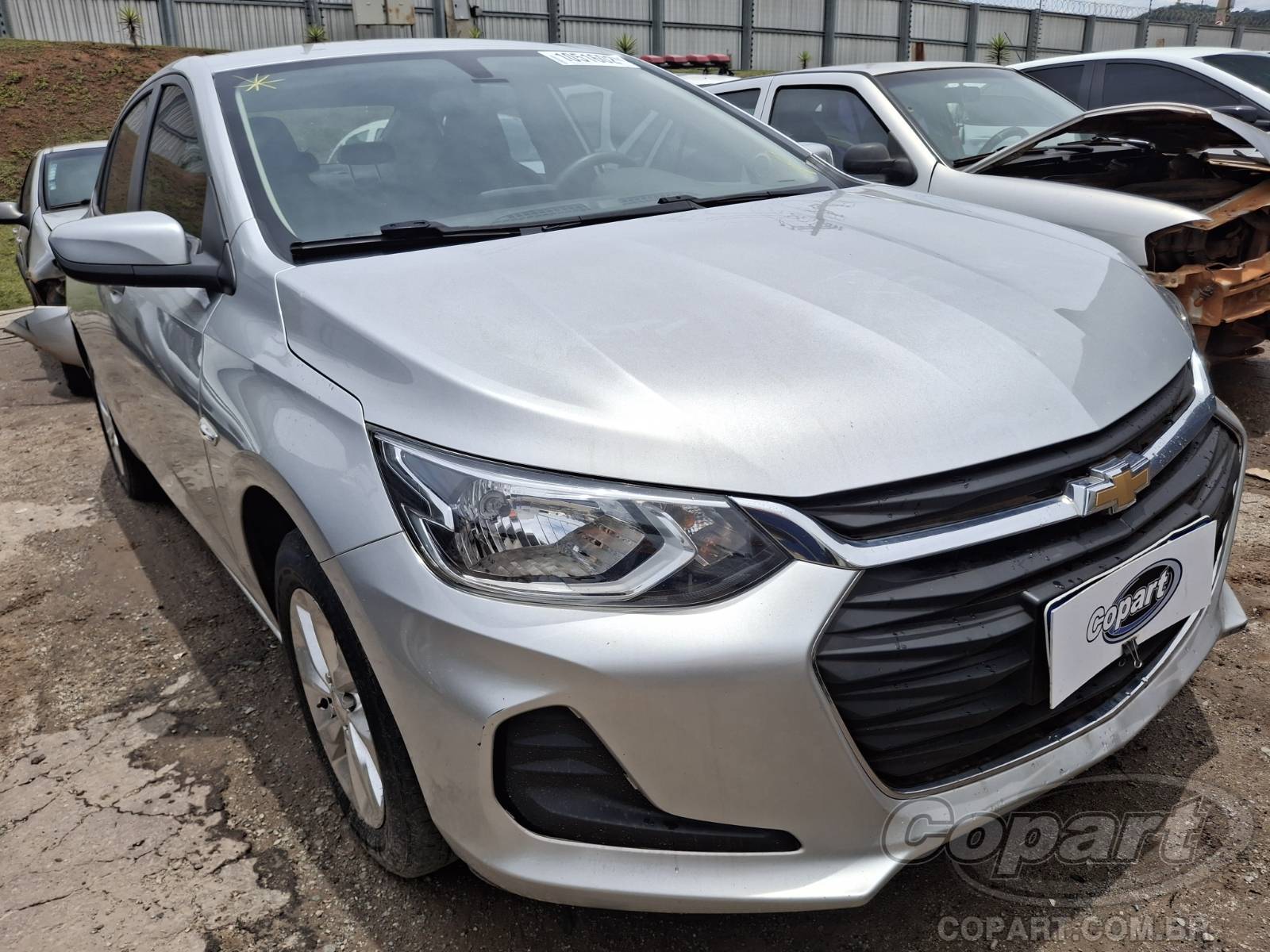 Veículo GM - Chevrolet Onix Plus 2023 CHEVROLET ONIX PLUS LT AT 1.0 12V Ecotec Turbo 2023 em leilão