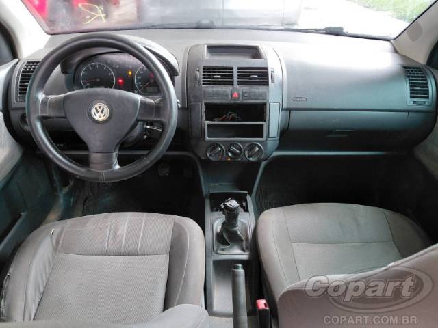 2011 VOLKSWAGEN POLO SEDAN 