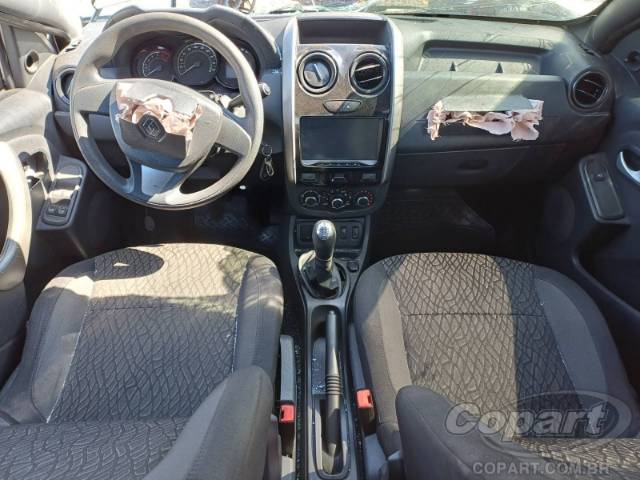 2020 RENAULT DUSTER 