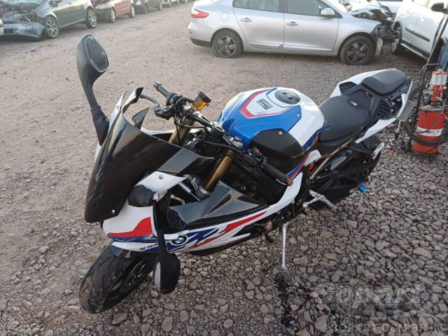 2022 BMW S 1000 