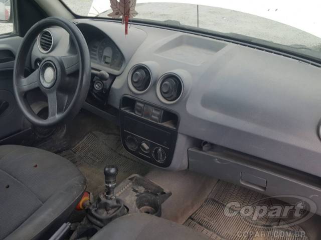 2006 VOLKSWAGEN GOL 