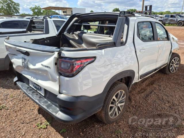 2023 FIAT STRADA CD 