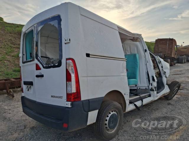 2026 RENAULT MASTER FURGAO 