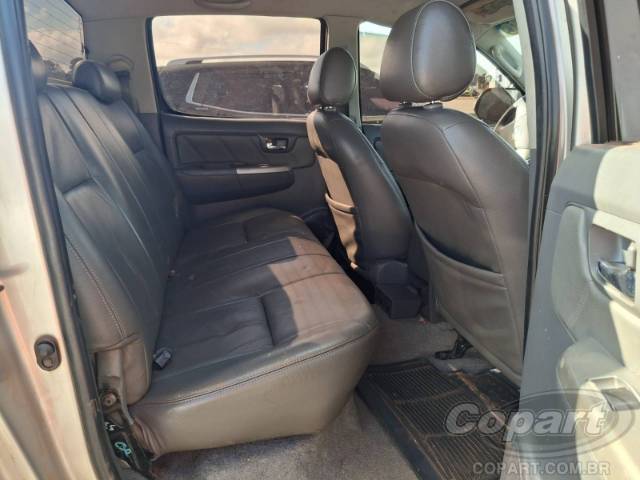 2012 TOYOTA HILUX CD 