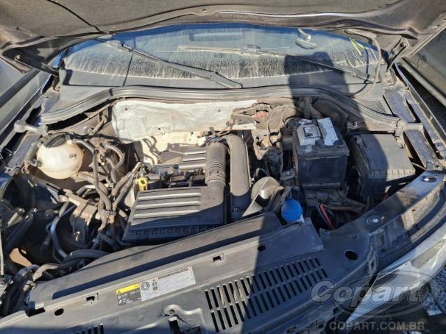 2017 VOLKSWAGEN TIGUAN 