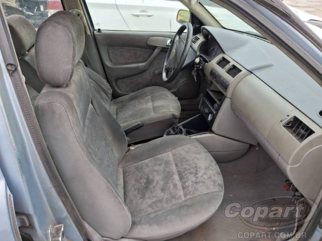 2001 VOLKSWAGEN GOL 