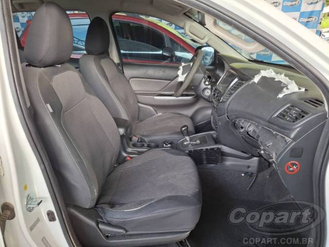 2023 MITSUBISHI L200 TRITON 