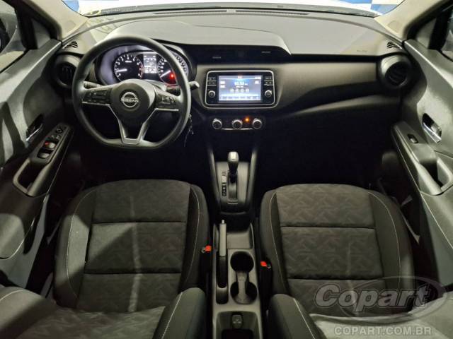 2025 NISSAN Kicks Play 