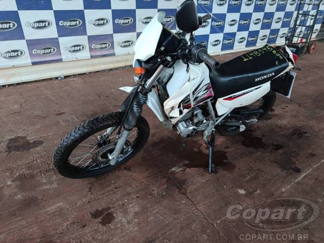 1998 HONDA XR 200 