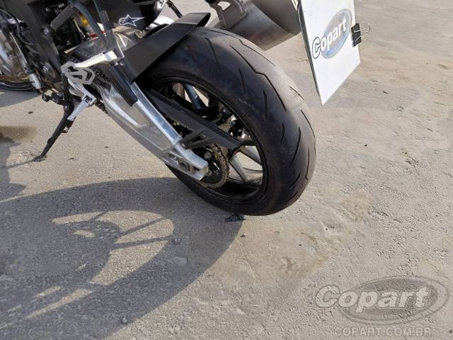2019 BMW S 1000 