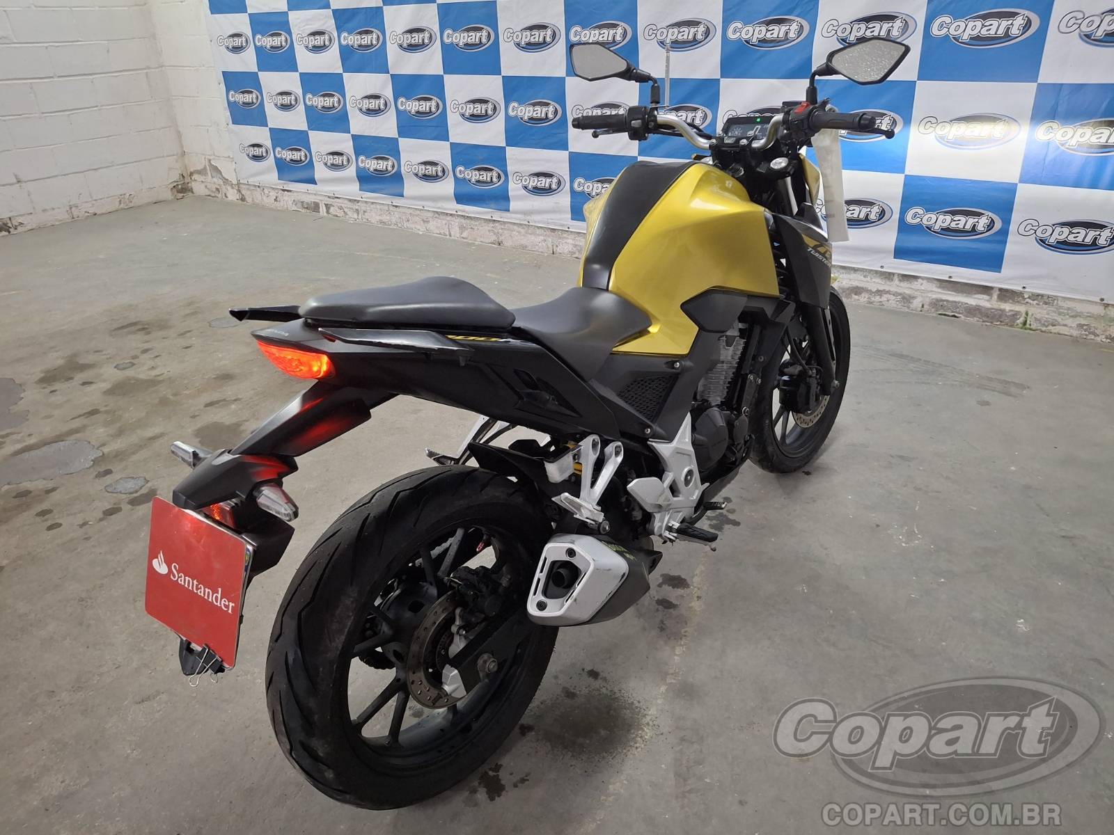 Foto 4: 2023 HONDA CB 300F