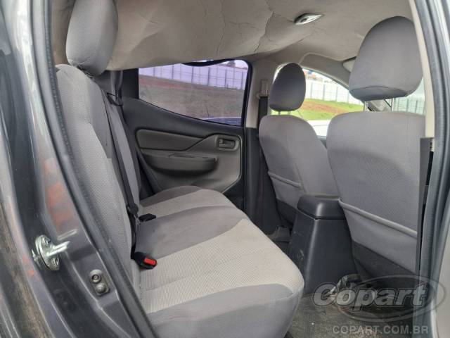 2024 MITSUBISHI L200 TRITON 