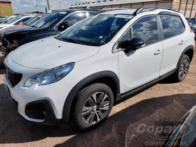 2022 PEUGEOT 2008 