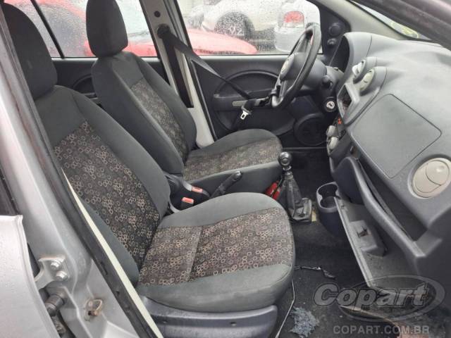 2012 FIAT UNO 