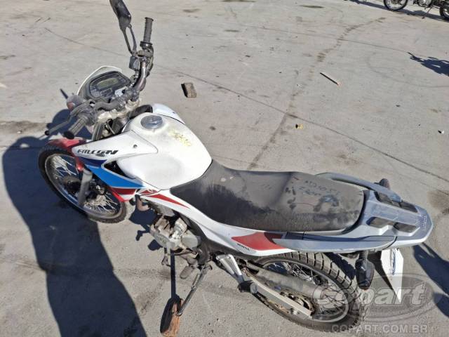 2015 HONDA NX 400I 