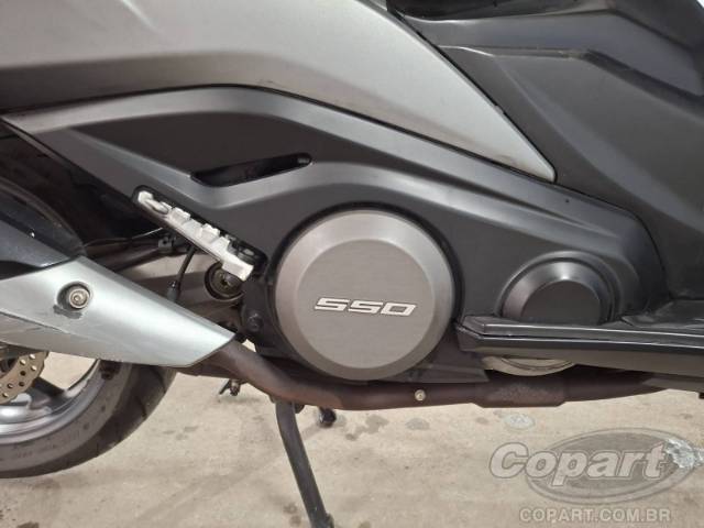 2021 KYMCO AK 