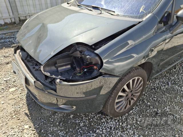2010 FIAT PUNTO 