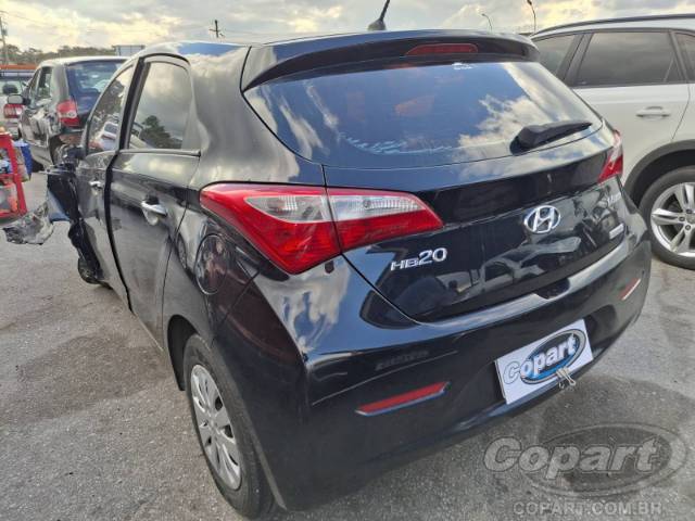 2015 HYUNDAI HB20 