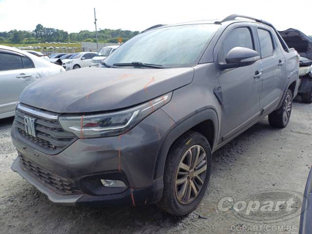 2021 FIAT STRADA CD 