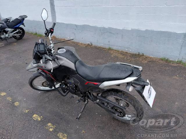 2025 YAMAHA XTZ 250 