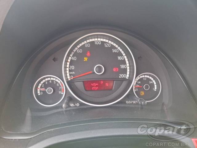 2015 VOLKSWAGEN UP 