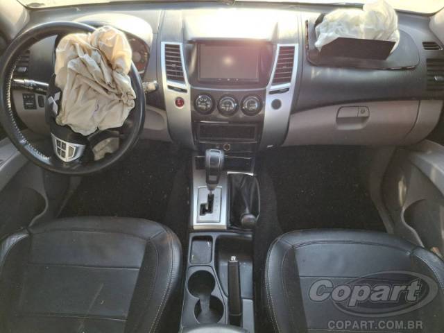 2012 MITSUBISHI PAJERO DAKAR 