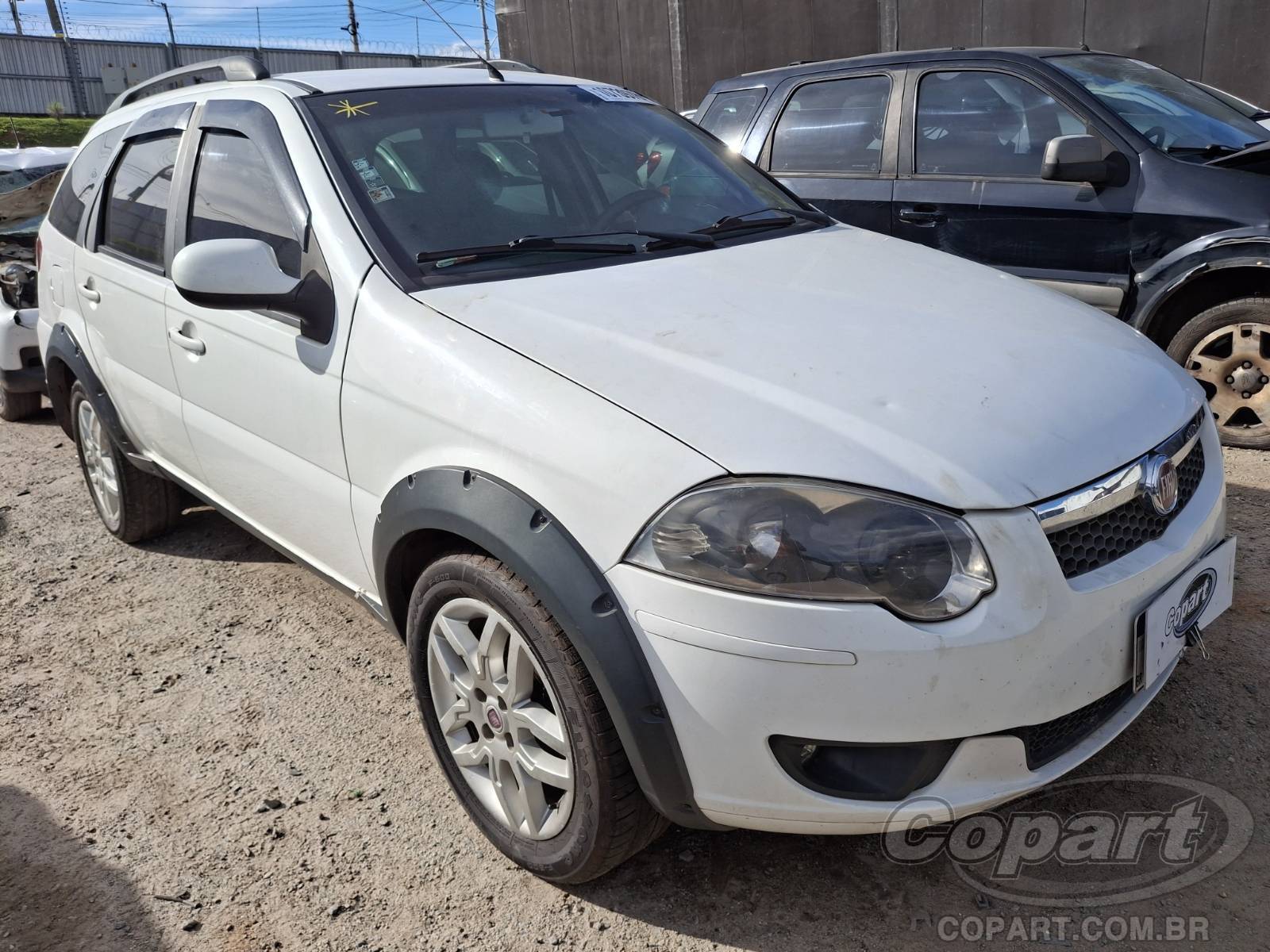 FIAT WEEKEND 2015 1.6 Flex